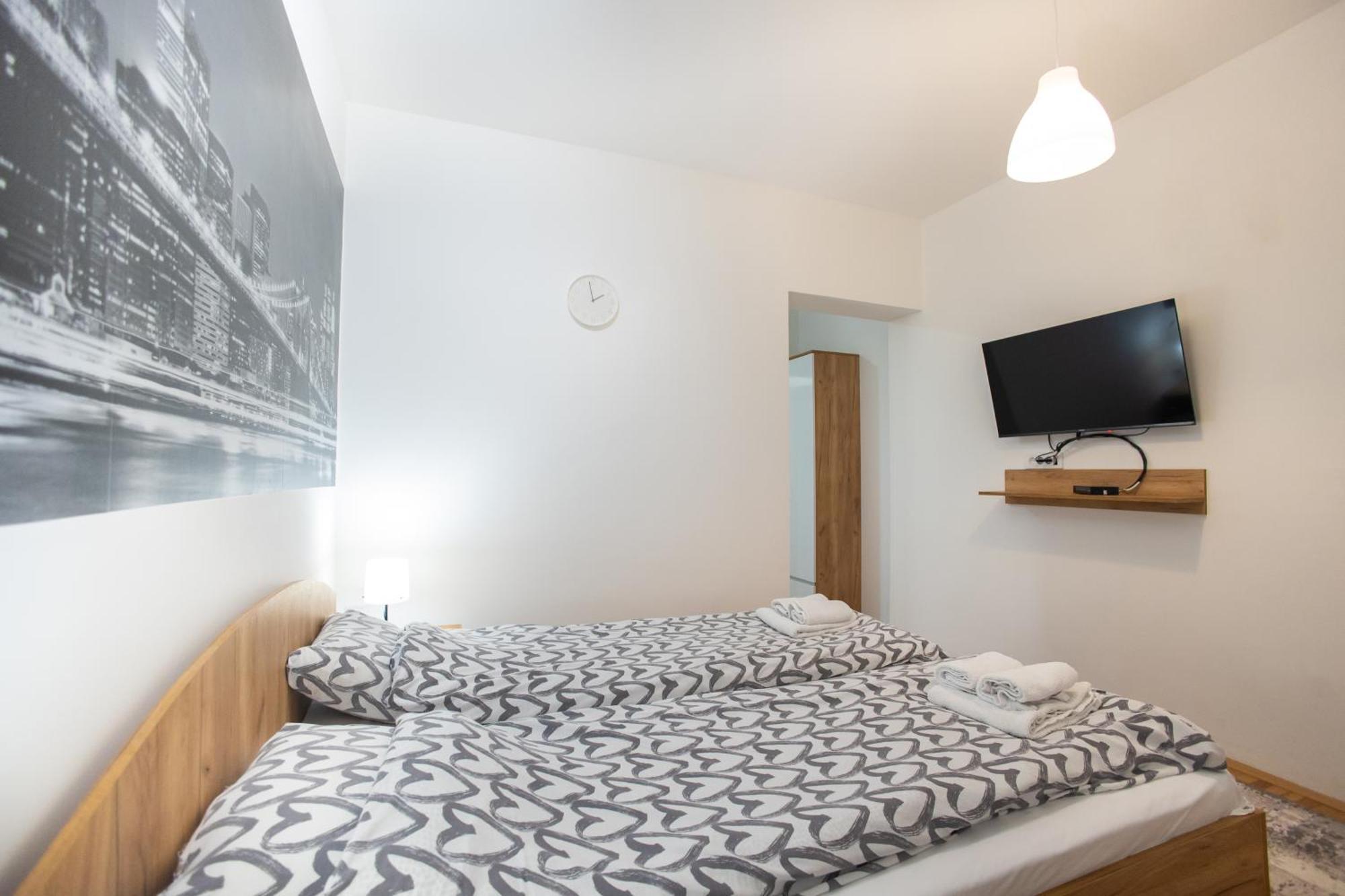 V & V Studio Apartments 2 Ni Dış mekan fotoğraf
